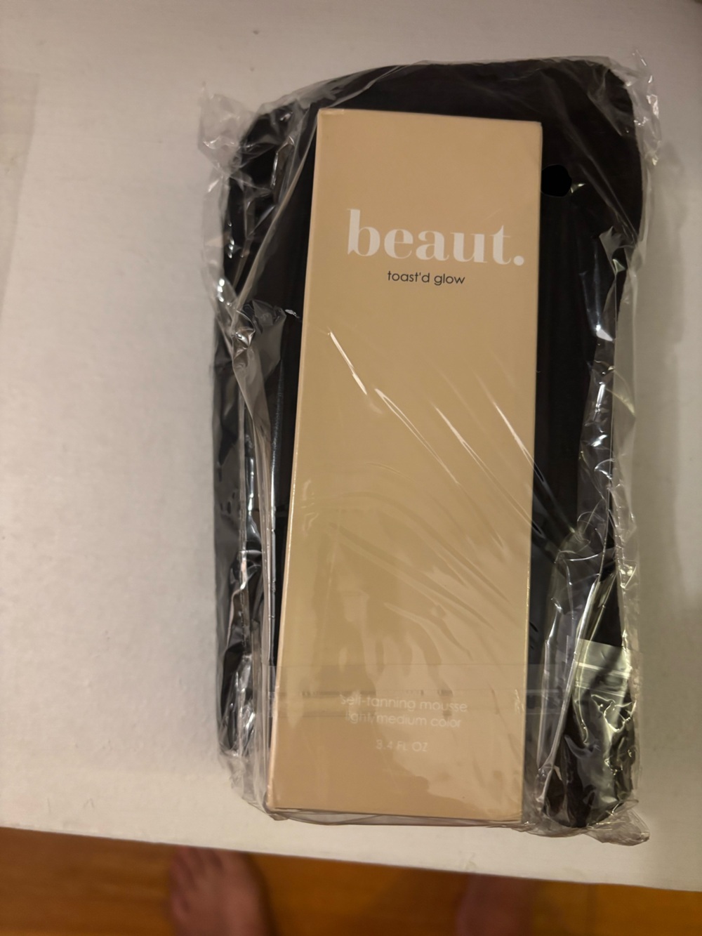 Toast'd Glow Self-Tanning Mousse - Medium (Cream)
